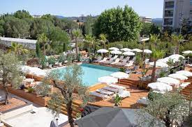 Savor distinctive cuisine from our. Renaissance Aix En Provence Hotel Aix En Provence Updated 2021 Prices
