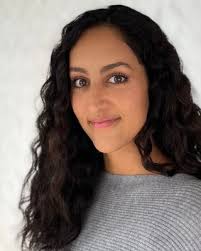 Amani Yassin's Instagram, Twitter & Facebook