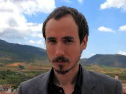 Dr. Alberto Carmona, Psicólogo