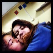 Abril Silva (@abrilsilva6)