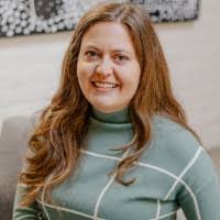 Amanda Gearhart's Instagram, Twitter & Facebook