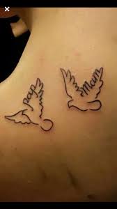 Pin By Veronica Dagnino On Tattoos Tattoos For Daughters Tattoo Designs Wrist Mom Tattoos
