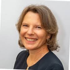 Sandra Cogan's Instagram, Twitter & Facebook