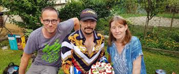 Zpěvák bohuš matuš, dřívější celonárodní idol, pro kterého psal písně i karel svoboda, představil svou novou partnerku. Tehotna Lucinka Od Bohuse Matuse Si Zalozila Instagram Chce Si Vest Denicek O Miminku