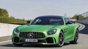 Novidade Mercedes Benz Amg Gt 2019 Restyling Da Familia De Carros Desportivos Novo Preco Interior E Fot Mercedes Benz Amg Carros Desportivos Mercedes Benz