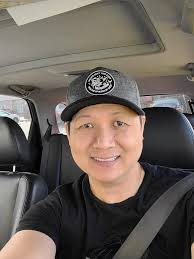 How are spending your Monday?" Happy Monday everyone! I hope your weekend  was awesome!🥰 Just out and about today driving my kid to work and my  brother to some errands. Enjoying the