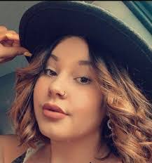 Melissa Bosquez's Instagram, Twitter & Facebook