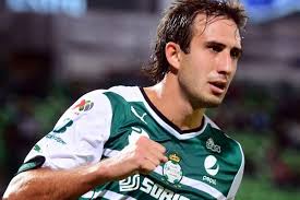 El defensa argentino carlos izquierdoz, del santos laguna mexicano, dijo hoy que su equipo debe ser combativo y llegar a puerta con regularidad para ser protagonista en el torneo clausura. Santos Confirma Salida De Izquierdoz Rumbo A Boca Juniors Punto Medio