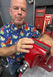 Manny Snapon Convention with Val