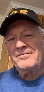 BENJAMIN KESSEL Engineer and Outdoor Enthusiast It is with deep sorrow and  much love that we mourn the tragic loss of Benjamin Kessel, 34, due to a  rock climbing accident in the