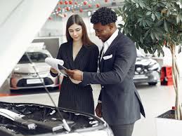 Automotive cashiers can gain their knowledge and skills on the job and from classes in high school. Service Advisor Job Description