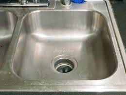 cleaning stainless steel sinks