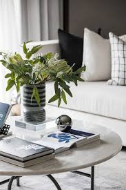 一场与 克莱因蓝 的邂逅 mod 墨设 建e室内设计网 设计案例 dining table decor decor coffee table accessories