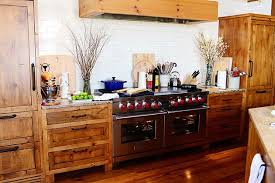 Old Friends New Friends And Cameras European Farmhouse Kitchen Pine Kitchen Cabinets Pioneer Woman Kitchen