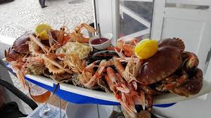 Fameux Plateau De Fruits De Mer Picture Of Le Relais Du Vieux Port Le Conquet Tripadvisor