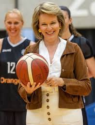 De belgian cats, de nationale vrouwenbasketploeg, zijn begonnen aan hun voorbereiding op de. Queen Mathilde Visited The Belgian Cats At Sport Campus Lange Munte In Kortrijk