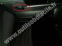 Obd2 Connector Location In Bmw I3 I01 2013 Outils Obd Facile