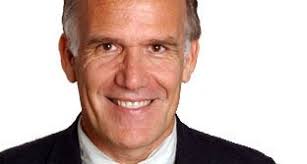 VICTOR DAVIS HANSON