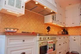 under cabinet lighting