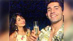 Ace of Space winner Divya Agarwal is setting the vacation mood right with  boyfriend Varun Sood in Maldives; see pics