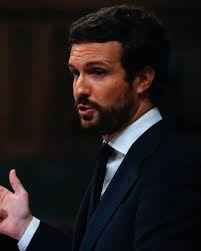 Spain's opposition leader in tight spot over mass for Franco