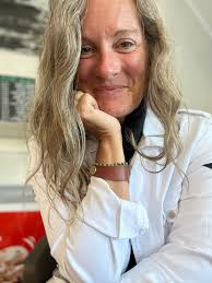 Itineraries for summer 2025 with small family hotels in two cities