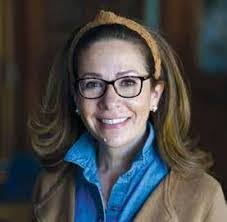 Joanne Lennon's Instagram, Twitter & Facebook