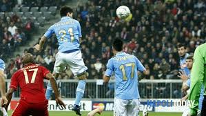 Guida ai diritti tv completo e variegato il quadro dei diritti tv per il prossimo triennio di calcio in italia. Bayern Monaco Napoli 3 2 Cronaca Tabellino E Commenti