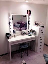 This Black Vanity Table With Lighted Mirror Wholesale Bathroom Vanity Wayfair Vanity Vanity Set With L Coiffeuse Meuble Ikea Deco Interieure Deco Chambre