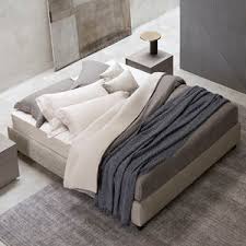 Letto mandarine, design emanuela garbin e mario dell'orto, con rivestimento carter 600. Flou Furniture Archiexpo