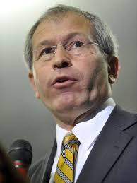 Mayor's suit against police lieutenant dropped after apology