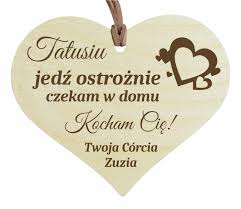 Czym obdarować ukochanego tatę, z czego ucieszy się najbardziej? Zawieszka Do Auta Prezent Na Dzien Taty Decolaser Z Pasji Do Prezentow