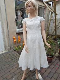 Wir haben die besten 2021 von hochzeitskleider im ausverkauf. Brautkleid Farben Von Meisterhand Farberei Holtmann Wittingen