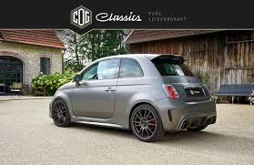 Maybe you would like to learn more about one of these? Fiat 500 Abarth 695 Biposto Der Kleinste Und Kraftvollste Aller Sportwagen