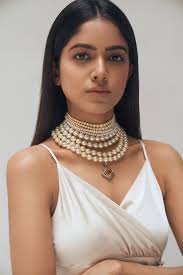 A ‘Beautiful Girl’ indeed, actor Drishika Chander likes to be  self-made