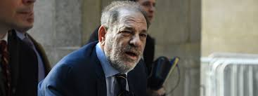 Harvey weinstein sentenced to 23 years in jail for rape. Harvey Weinstein Zu 23 Jahren Haft Verurteilt