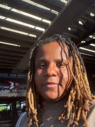 Just turned 30 years old. I'm college educated, have a good job, no kids  currently, am 5'11, speak German and English, single for a while now, etc  etc. Feel free to comment