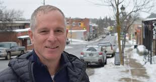 Doug Howell throws his hat in the ring for vacant Huntsville council seat