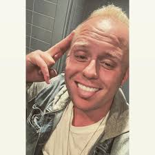 Wade CR DeWitt (@lostboy3200) • Instagram photos and videos