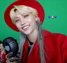 hourly Felix 필릭스 ♥︎