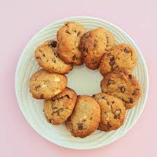 Cookies Amandes Et Chocolat Au Lait Audrey Cuisine Recette En 2020 Dessert Cookies Chocolat Alimentation
