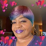 Rozina Williams's Instagram, Twitter & Facebook