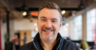 Heart DJ Ed James issues heartfelt message as Global radio plans huge  change