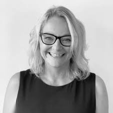 Louise Meacham (@loumeacham)