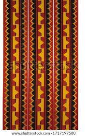 Sejarah motif batik papua dan penjelasannya — tidak lengkap rasanya setelah berkunjung ke tanah cenderawasih, tanpa membawa buah tangan. Shutterstock Puzzlepix