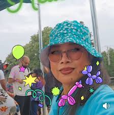 Bread in 10 minutes! No oven! This is the tastiest thing I've ever eaten!  Anyone can do it. 1 cup of yogurt (220g) 1 cup of warm water 200~250ml(You  can control the