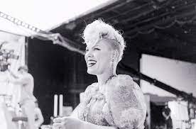 Here's how to vote in bbma this year. Pink Named Icon At The 2021 Billboard Music Awards Billboard