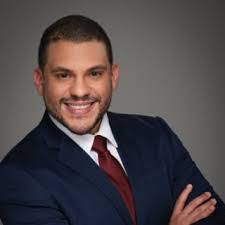 Gilberto Serrano's Instagram, Twitter & Facebook