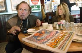 من خودم شوش دانیال زندگی میکنم ، و فقط هم دانیال نبی در شوش هست نه چند استان ،اون دوستی هم که گفتن به چند جا سفر میکردن سلام حضرت انوش بن شیث ابن آدم ابوالبشر در اصفهان،قهدریجان دفنه.اگه کسی خاست میتونه ایمیل بده تا زندگی نامه ی ایشون رو. Ø§Ø±Ø¨Ø§Ø¨Ø§Ù† Ù¾ÙˆØ±Ù† Ø±Ø§ Ø¨Ù‡ØªØ± Ø¨Ø´Ù†Ø§Ø³ÛŒÙ… Ø§ÙØ´Ø§ÛŒ Ø­Ù‚Ø§ÛŒÙ‚ Ù¾ÙˆØ±Ù†ÙˆÚ¯Ø±Ø§ÙÛŒ ÙˆØ¨Ù„Ø§Ú¯ Ù…ÛŒÙ‡Ù† Ø¬ÙˆØ§Ù†