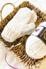 Jun 09, 2021 · it's offered in nine sizes and is meant to have about 4 inches of positive ease, but if you want to make it a bralette you should go for no ease or even negative ease for support. Easy Mittens Knitting Pattern Handy Little Me